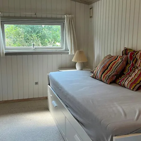 With Panoramic View Of Kalo Bay *